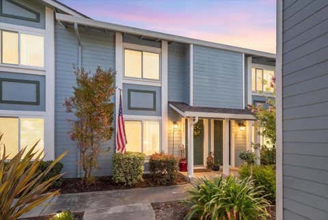 Photo of 412 S Buena Vista Avenue, San Jose, CA 95126 (MLS # ML82055829)