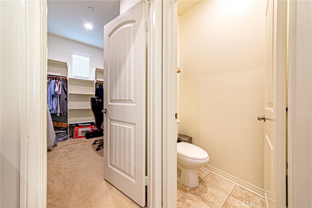 Aria (ARIA) - Residential Lease