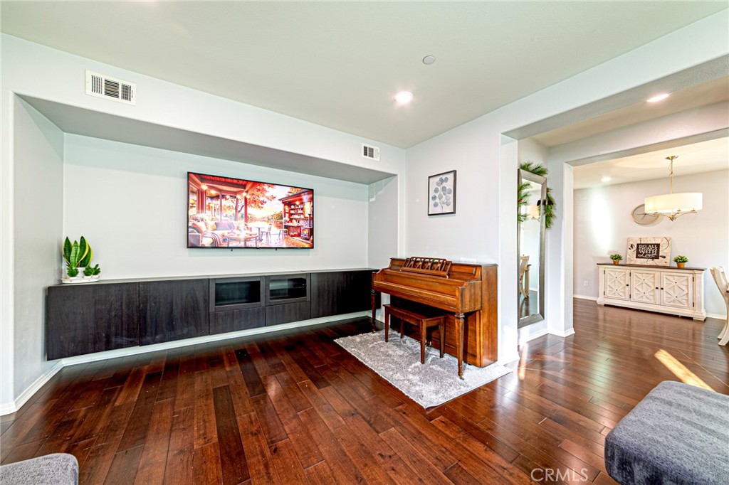 Aria (ARIA) - Residential Lease