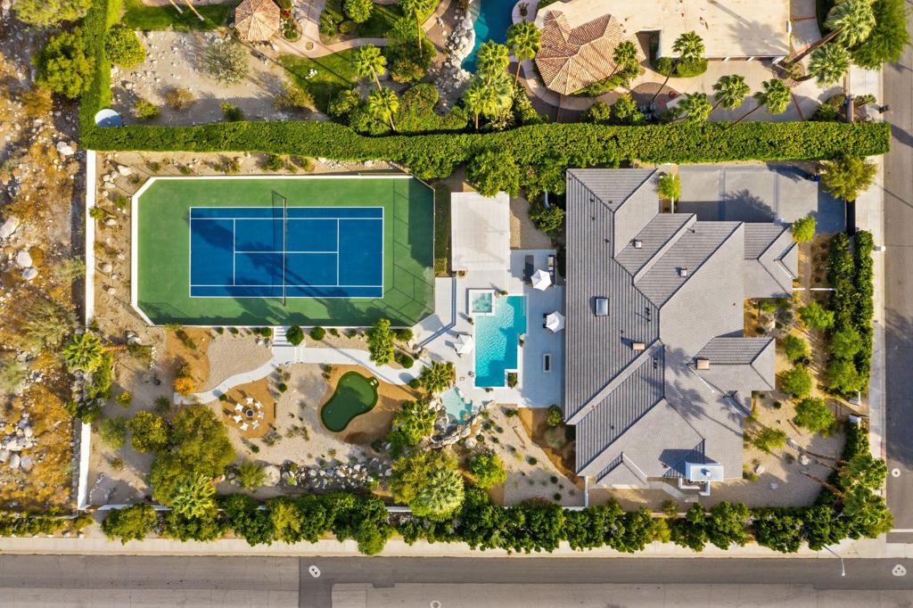 594 W Stevens Road