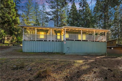 Photo of 50740 Chu Ranch Road, Oakhurst, CA 93644 (MLS # FR25104165)