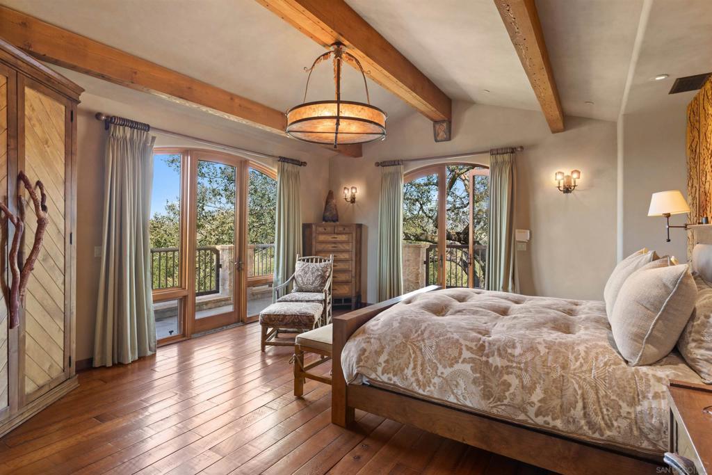 Ramona - Residential