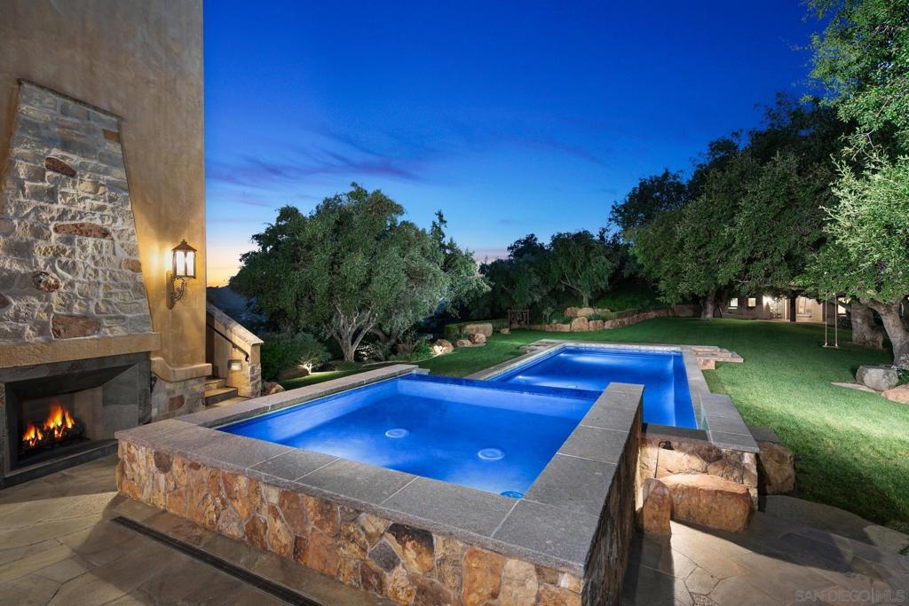 Ramona - Residential