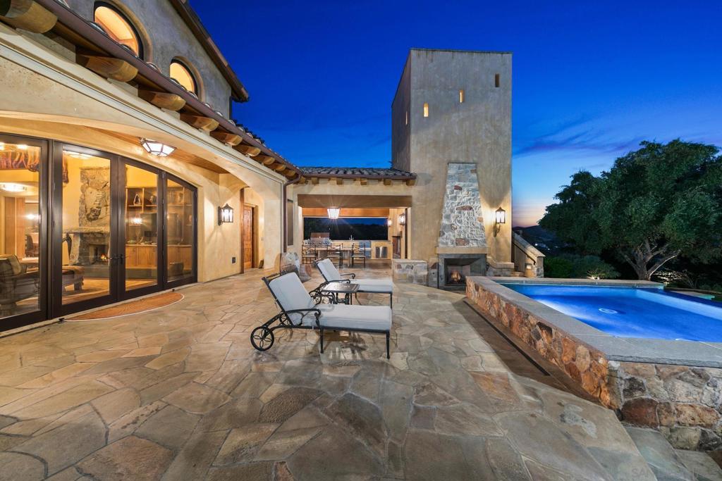 Ramona - Residential