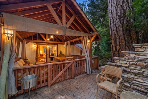 Photo of 24599 Geneva DR, Crestline, CA 92325 (MLS # CV26214872)