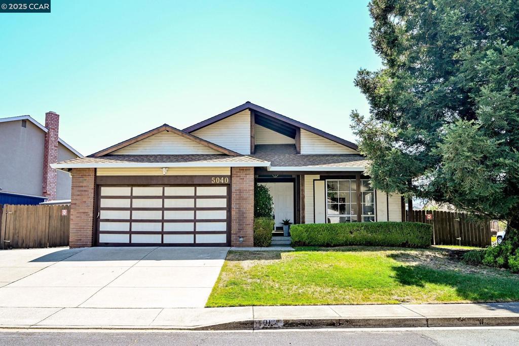 Great location in a lovely neighborhood within walking distance to the local park. Easy access to shopping as well as downtown Walnut Creek and Bart. This wonderful home has just been painted inside plus brand new carpet throuuhout and vinly hardwood floors in kitchen & eating area. Nice corner lot, private backyard with a covered patio perfect for summer entertaining. Large side yard with storage shed. This single story home with vaulted ceilings has a formal living room and a nice size dining area. Kitchen is open to the family room with a large eating area. 2 car garage with built-in cabinets, pull down storage, utility sink, and access to the backyard. Extra parking to the side of the driveway. Don't miss this well maintained home ready to move in. OPEN Saturday & Sunday JULY 26 & 27th 1 to 4pm