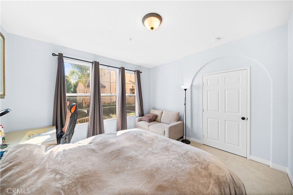 Ivy Wreath (IVWR) - Residential