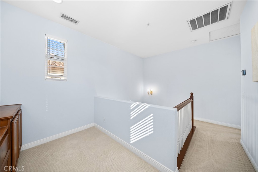 Ivy Wreath (IVWR) - Residential