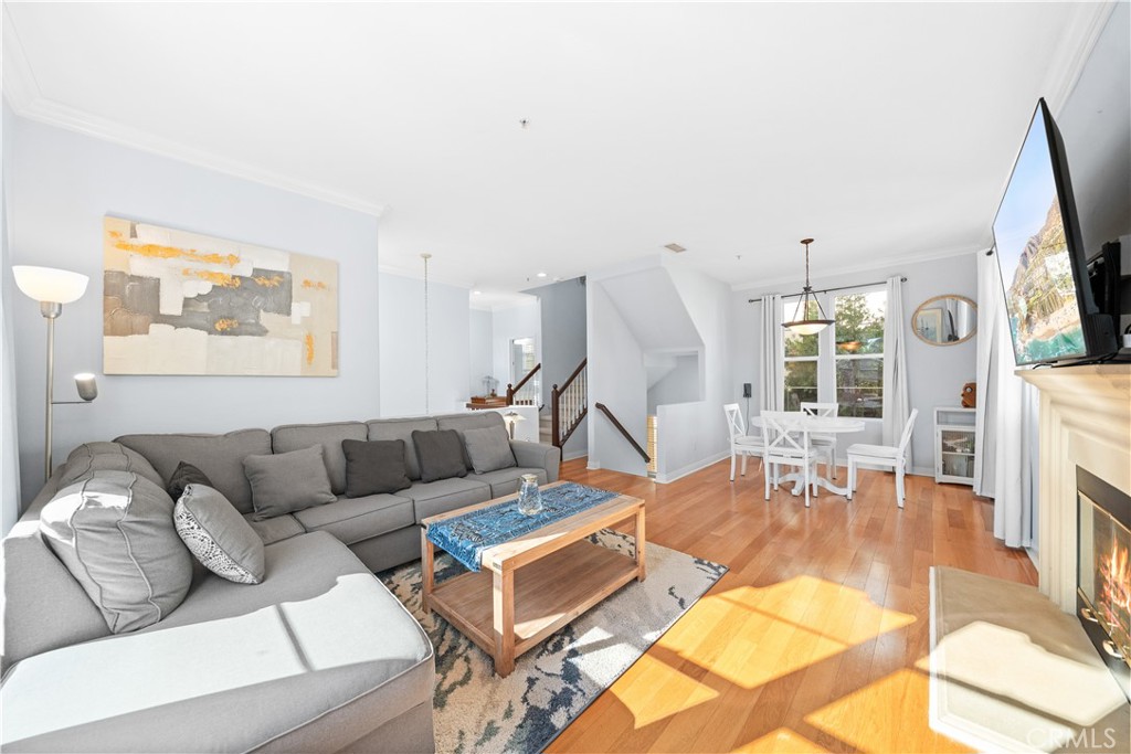 Ivy Wreath (IVWR) - Residential