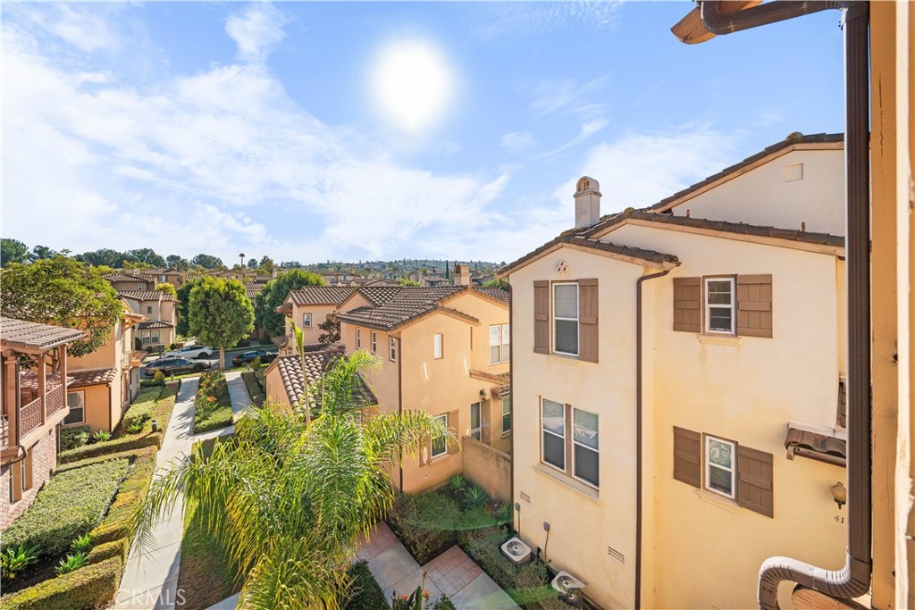 Ivy Wreath (IVWR) - Residential