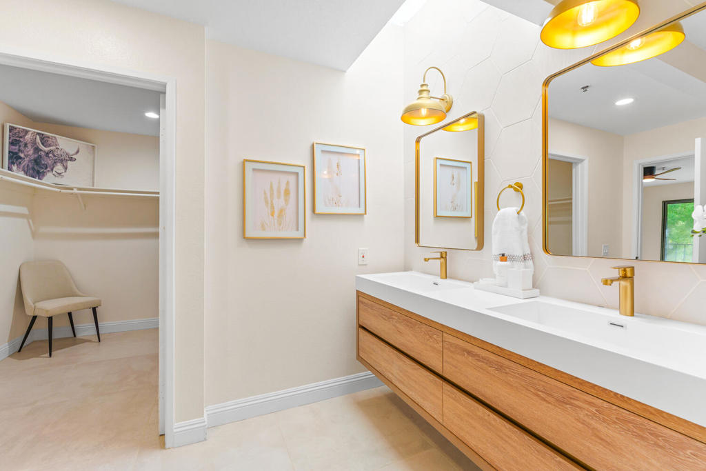 Camino Del Sol - Residential