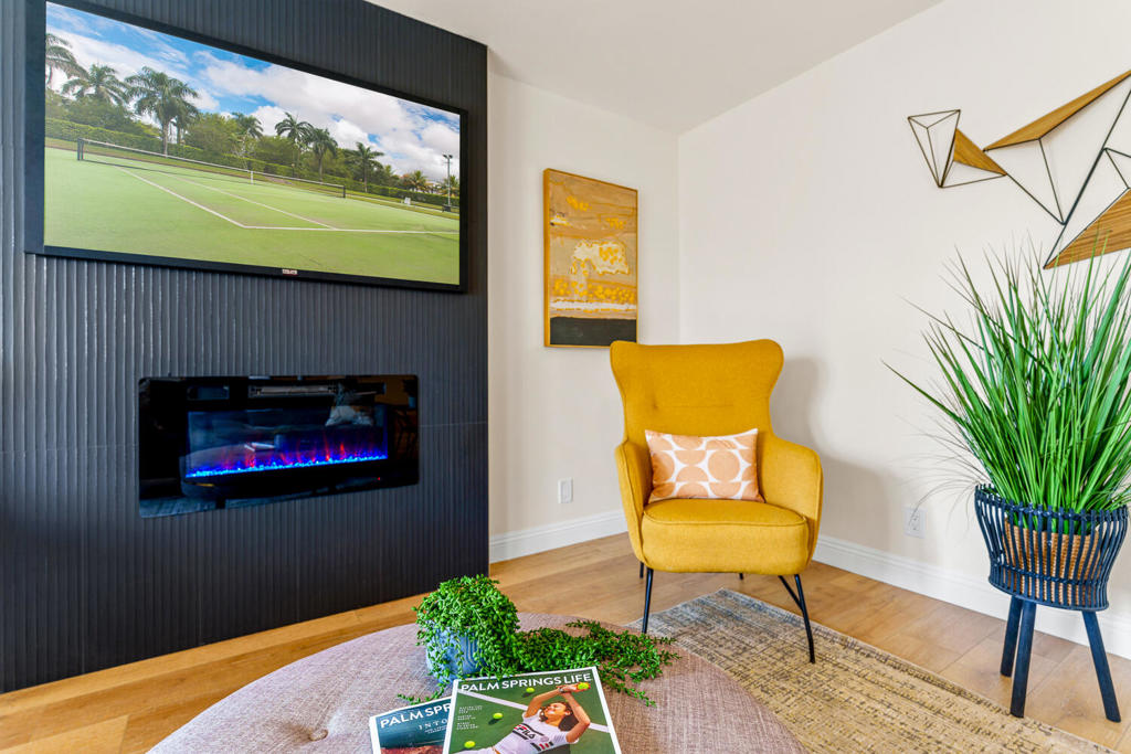 Camino Del Sol - Residential