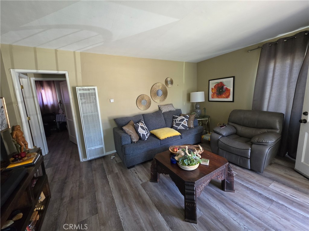 1020 W 220th Street