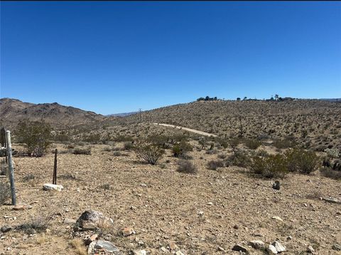 Photo of 4515 Alta Avenue, Yucca Valley, CA 92284 (MLS # PW25255787)