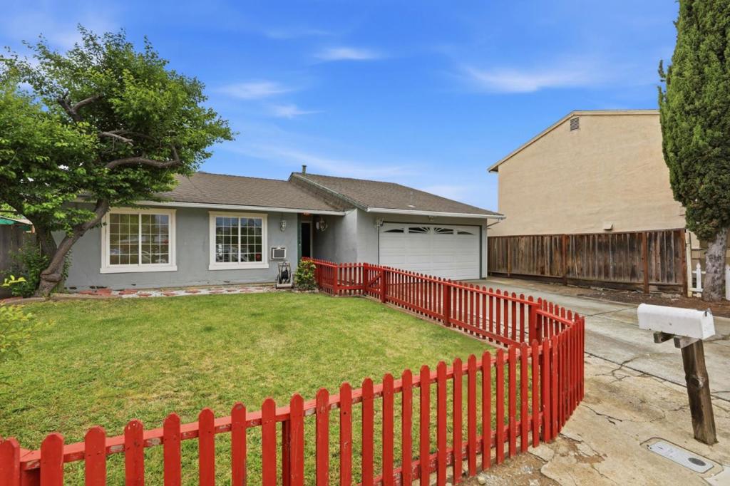 2598 Sierra Vista Court