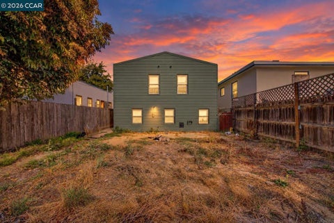 Photo of 1407 Ryder St ST, Vallejo, CA 94590 (MLS # 41149713)