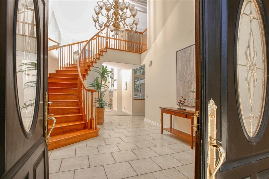 455 Chiswick Way