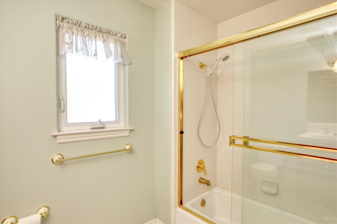 Leimert(420) - Residential