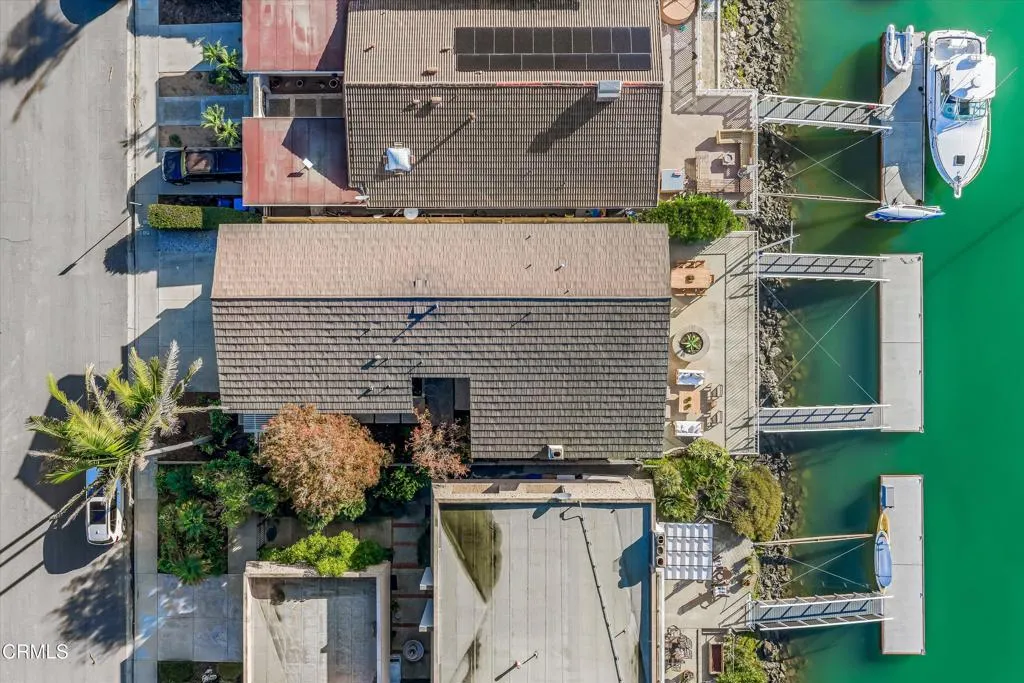 Ventura, California 93001, United States, 5 Bedrooms Bedrooms, ,3 BathroomsBathrooms,Residential,Active,249500