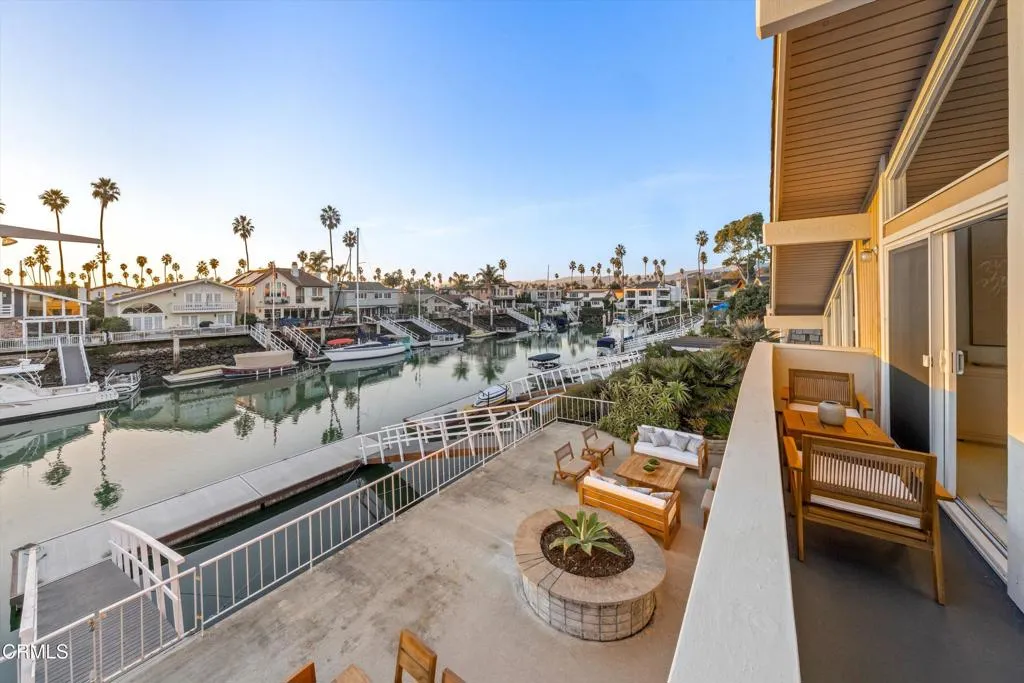 Ventura, California 93001, United States, 5 Bedrooms Bedrooms, ,3 BathroomsBathrooms,Residential,Active,249500