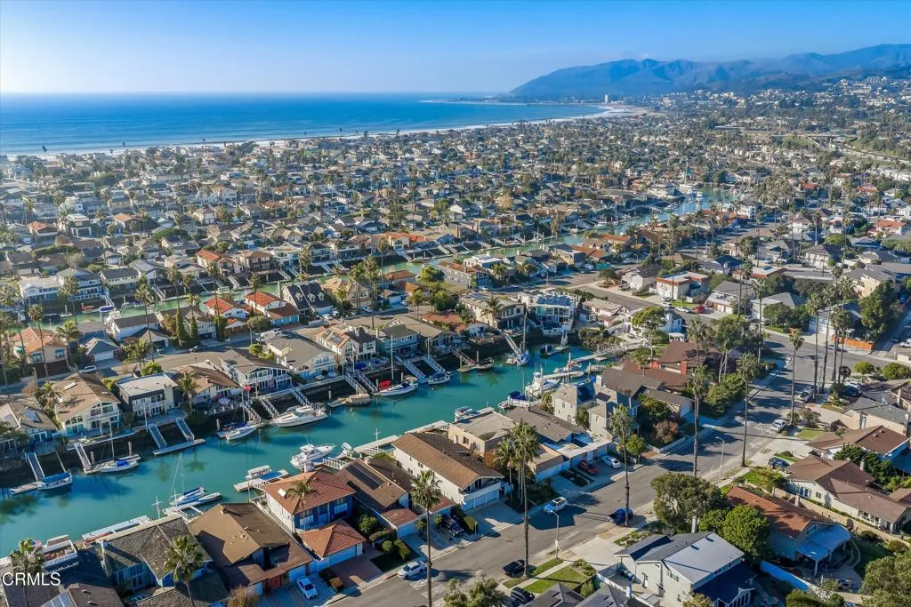 Ventura, California 93001, United States, 5 Bedrooms Bedrooms, ,3 BathroomsBathrooms,Residential,Active,249500