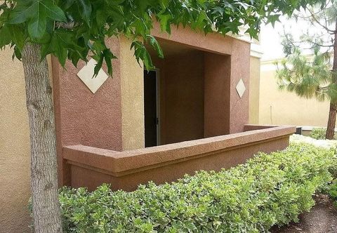 Photo of 24909 Madison Ave #2412, Murrieta, CA 92562 (MLS # SW26052279)