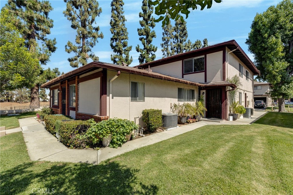 1191 W Calle Del Sol 3