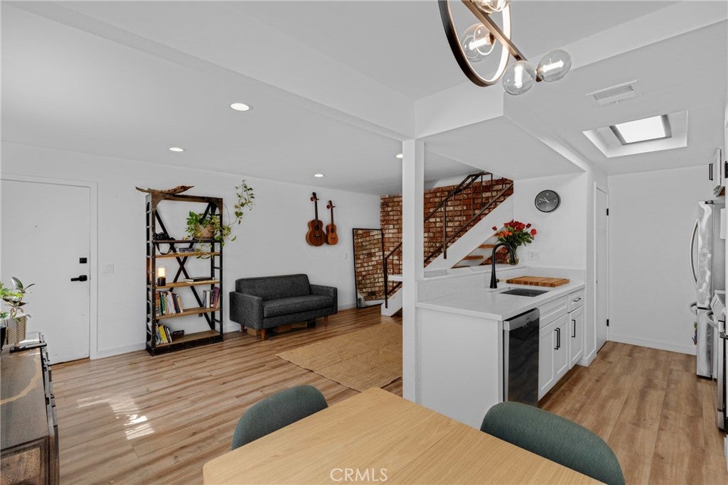 1191 W Calle Del Sol 3
