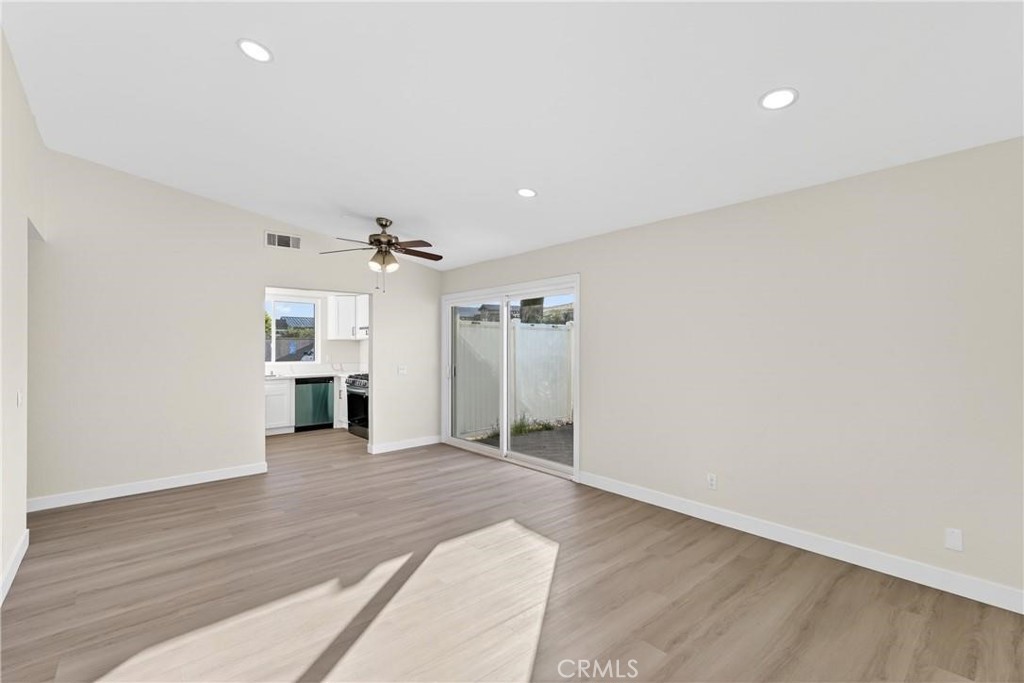 44535 La Paz Rd A