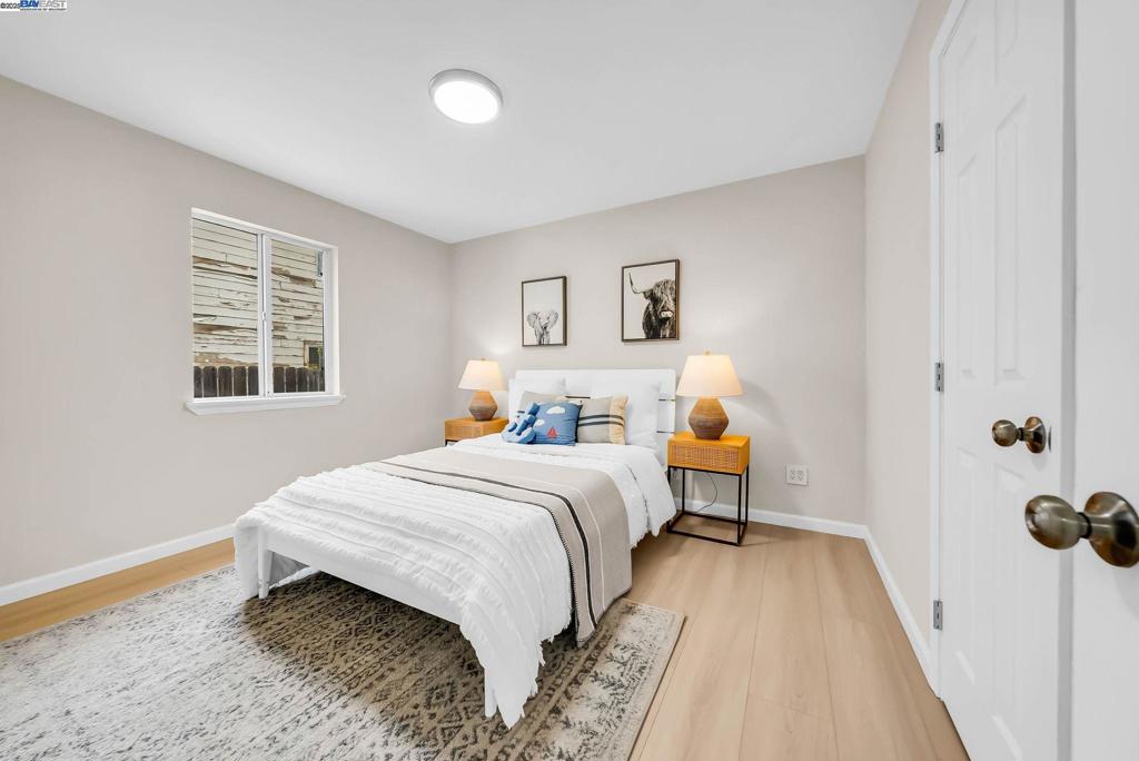 REDWOOD CITY - Residential