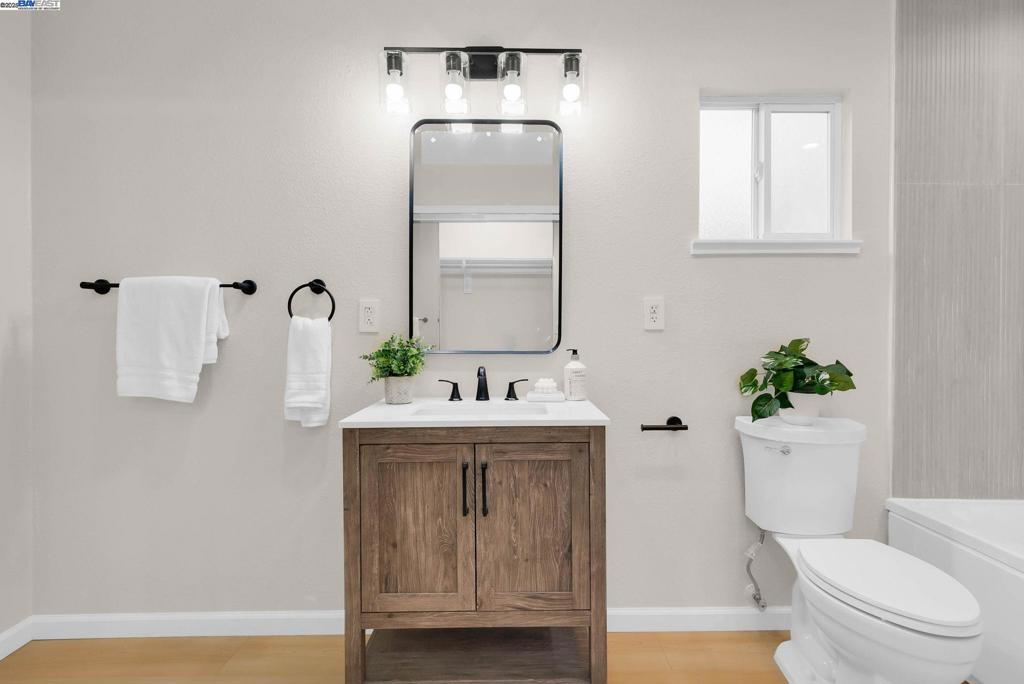 REDWOOD CITY - Residential