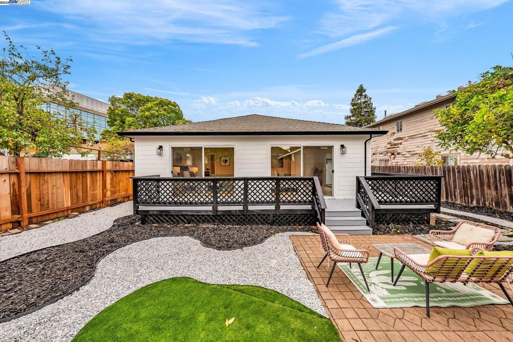 REDWOOD CITY - Residential