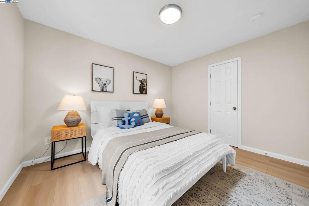 REDWOOD CITY - Residential