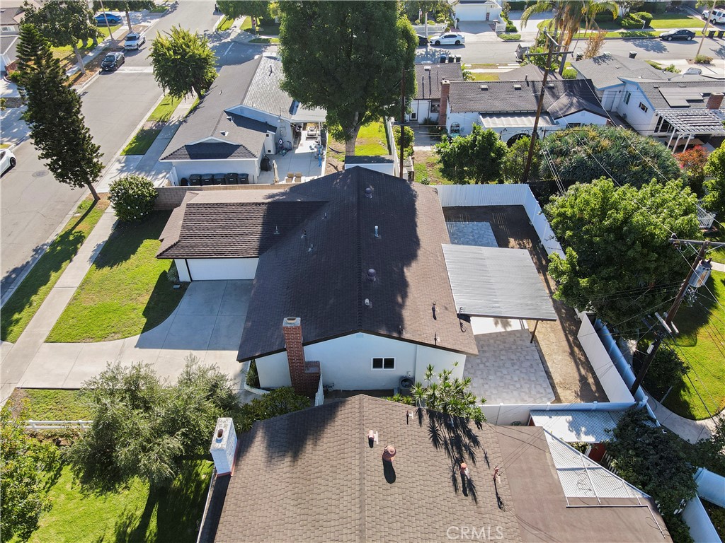 2246 E Locust Avenue