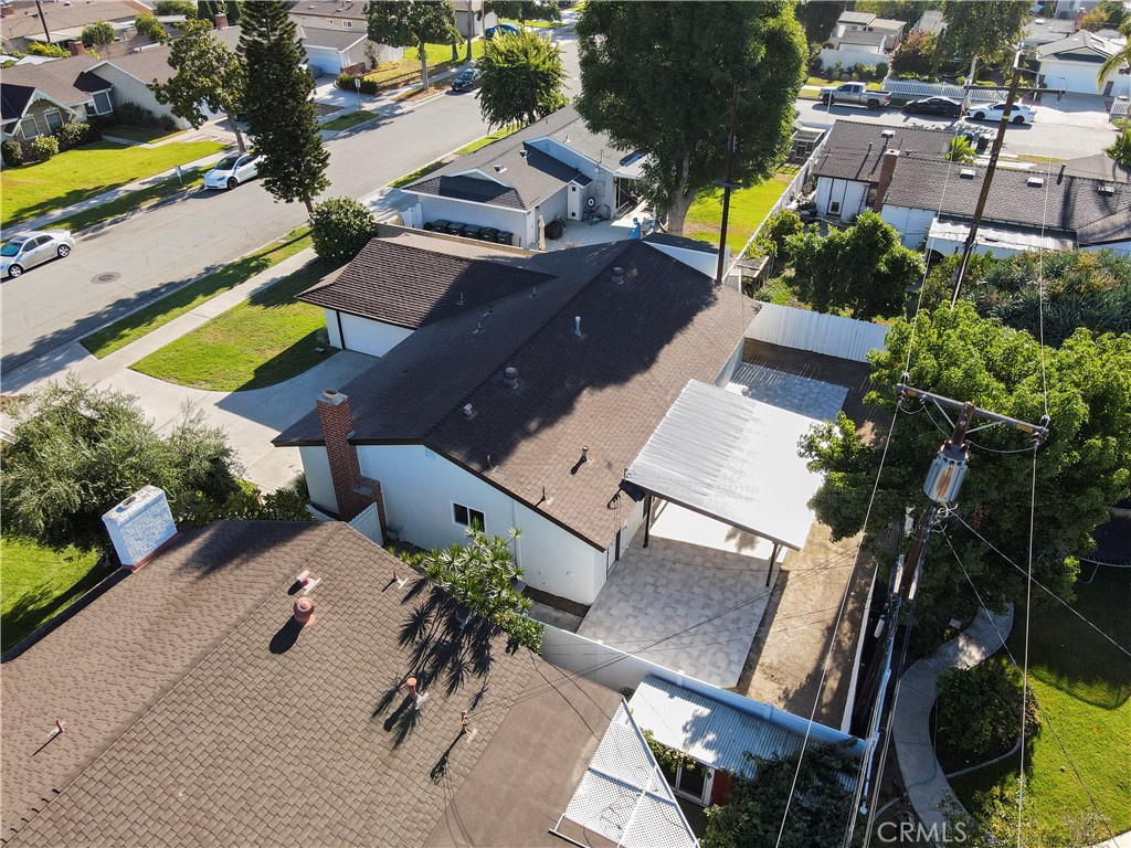 2246 E Locust Avenue