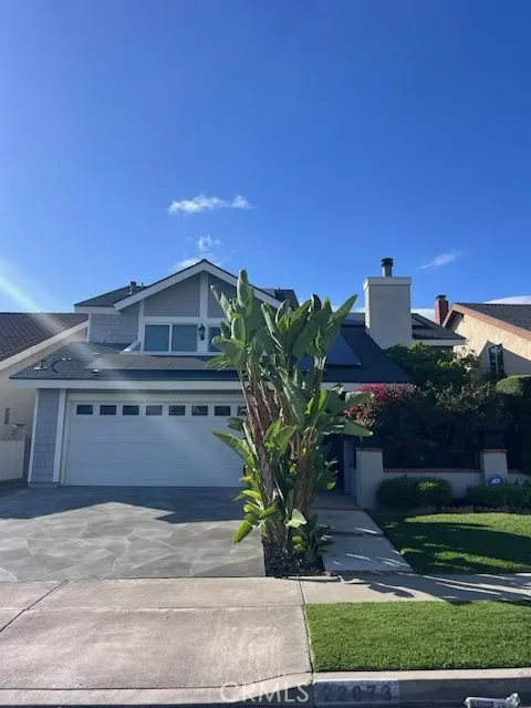 MLS: OC26079515