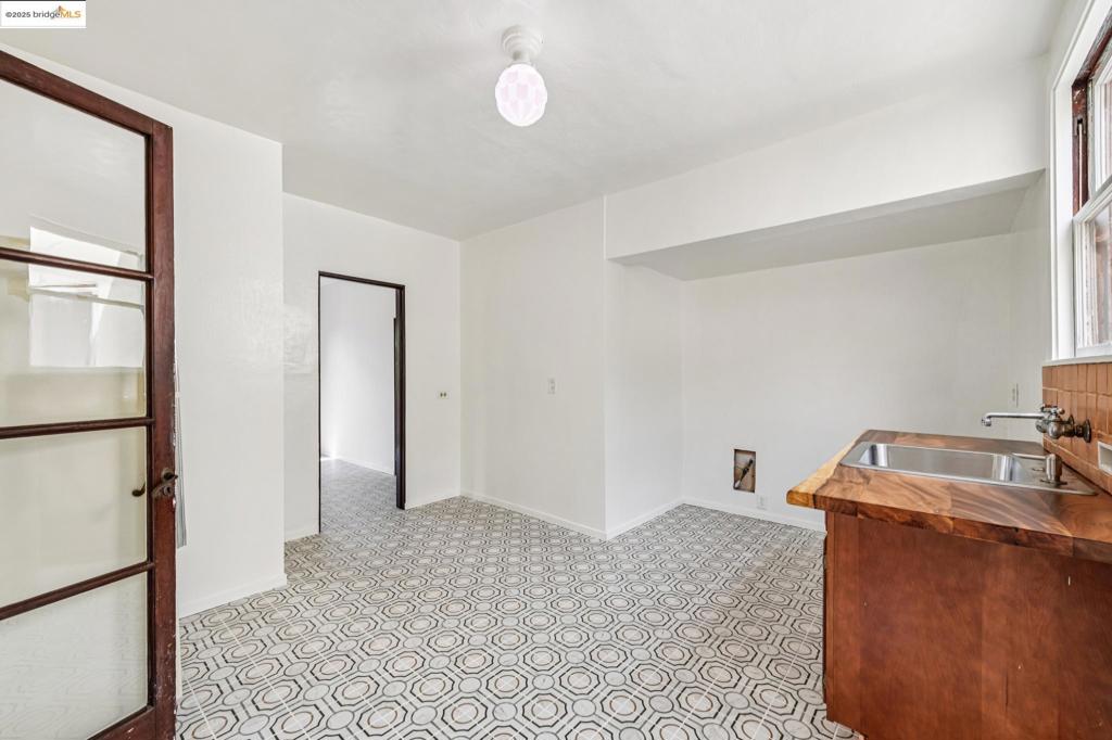 BERKELEY - Residential Income
