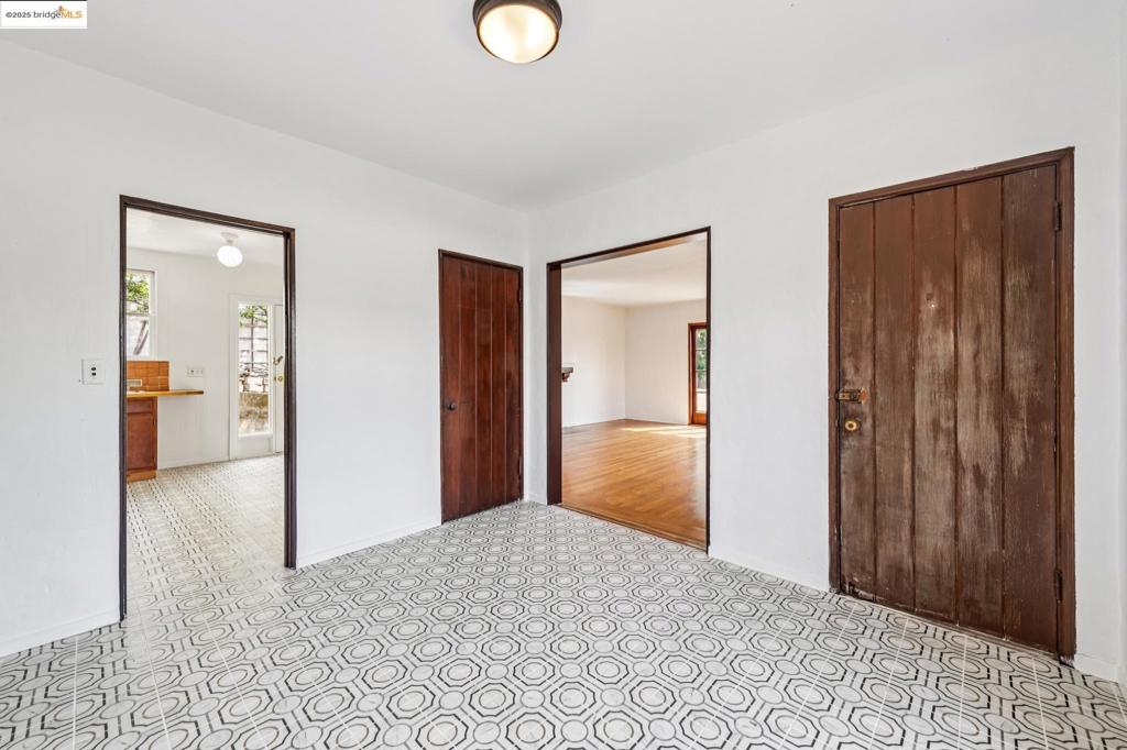 BERKELEY - Residential Income