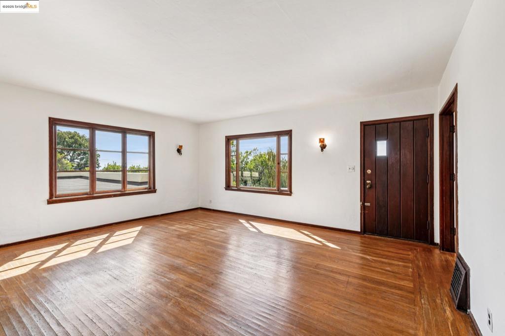 BERKELEY - Residential Income