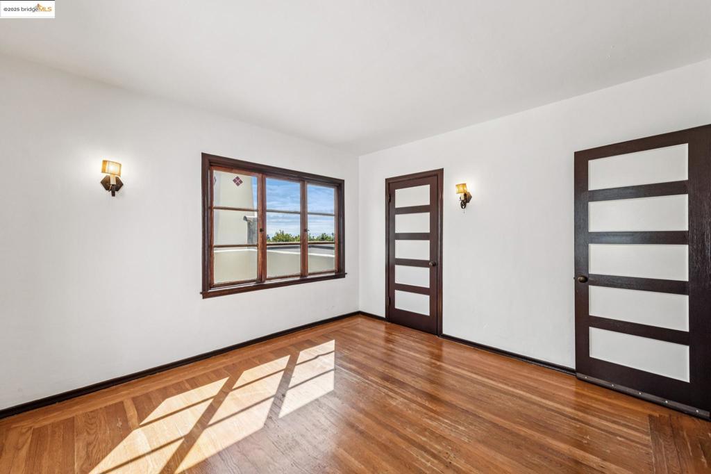 BERKELEY - Residential Income