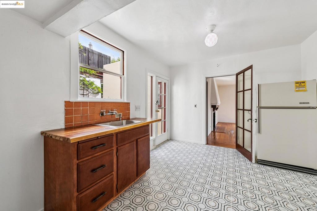 BERKELEY - Residential Income