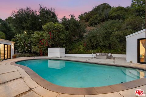Tiny photo for 13019 Sky Valley Road, Los Angeles, CA 90049 (MLS # 25626099)