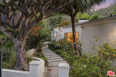 Tiny photo for 13019 Sky Valley Road, Los Angeles, CA 90049 (MLS # 25626099)