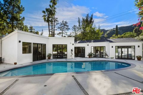 Tiny photo for 13019 Sky Valley Road, Los Angeles, CA 90049 (MLS # 25626099)
