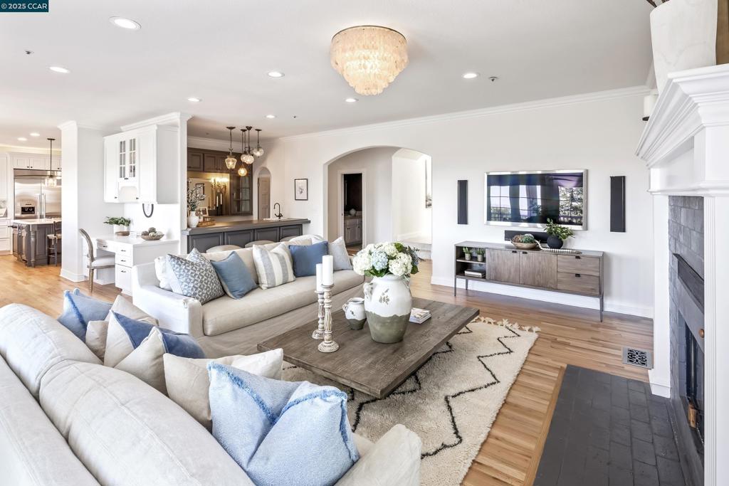 DEL REY - Residential