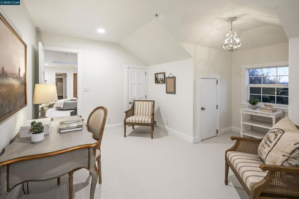 DEL REY - Residential