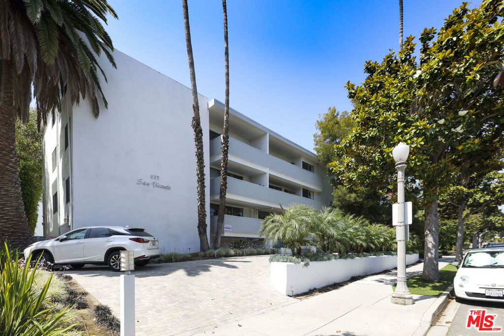 537 San Vicente Boulevard