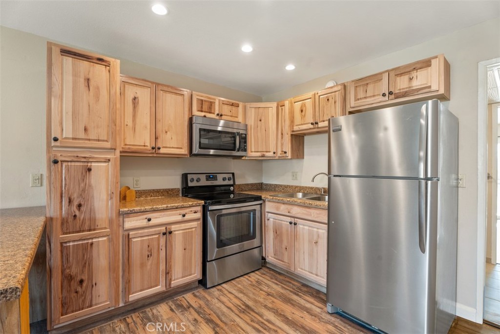 Mission Lakes (34101) - Residential Lease