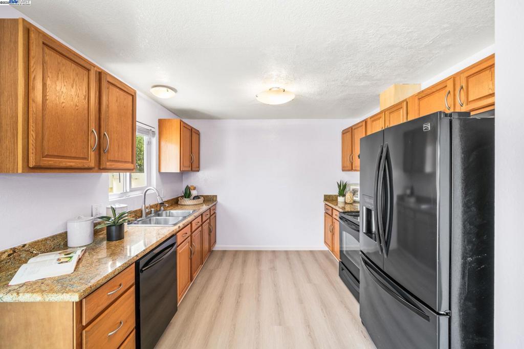 THORNTON - Residential