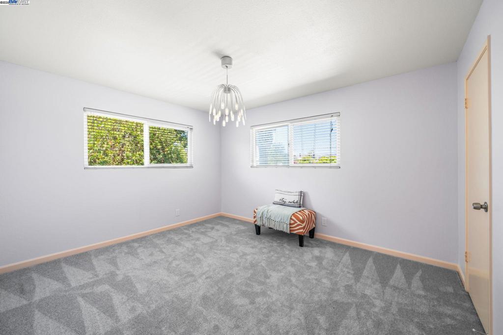 THORNTON - Residential